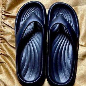 Men's Black Slide Sandals